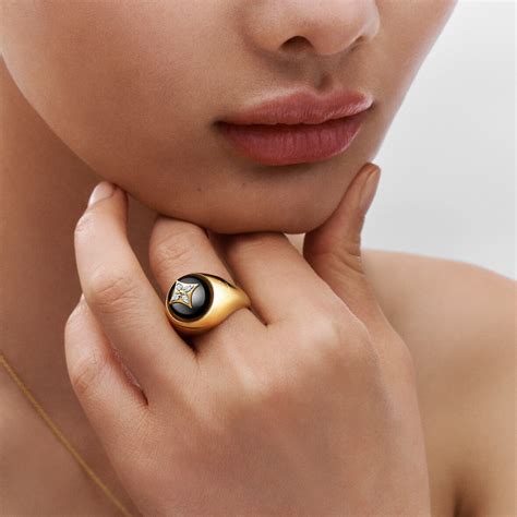 lv onyx signet ring|Products by Louis Vuitton: Colour Blossom Signet Ring, Yellow .